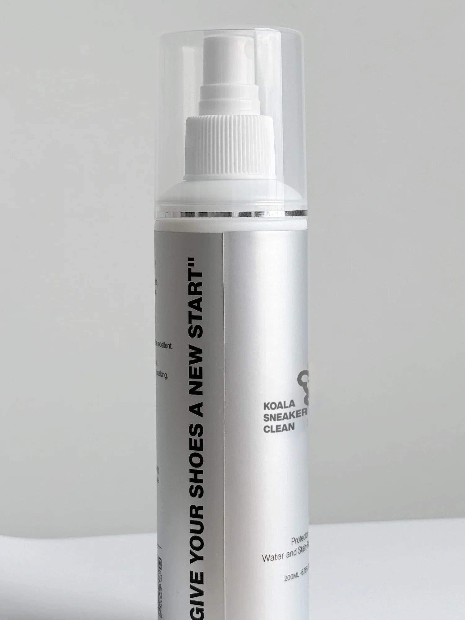 Shoe Protector Spray: Water and Stain Repellent